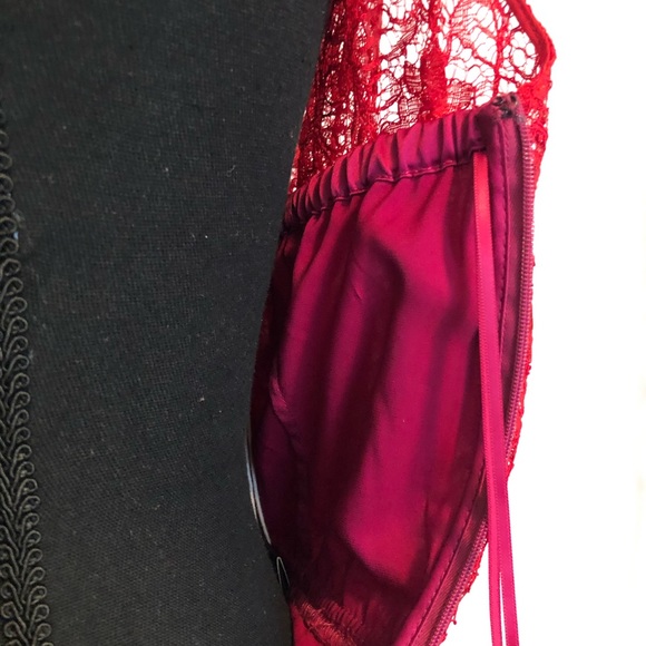 Limited, Red Lace Dress, Satin Lined, Size 4, NWTS - Picture 6 of 8